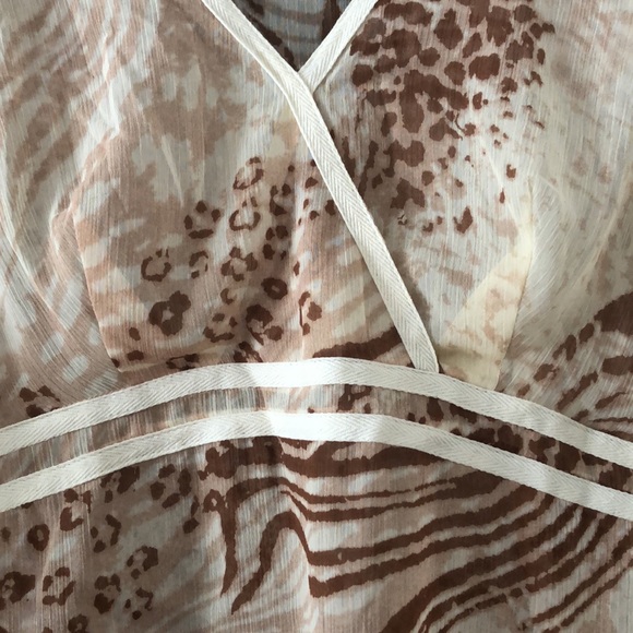 cream/tan long sleeve, VNeck, animal print blouse & zipper, Miss H, Eur42/US10 - Picture 3 of 8